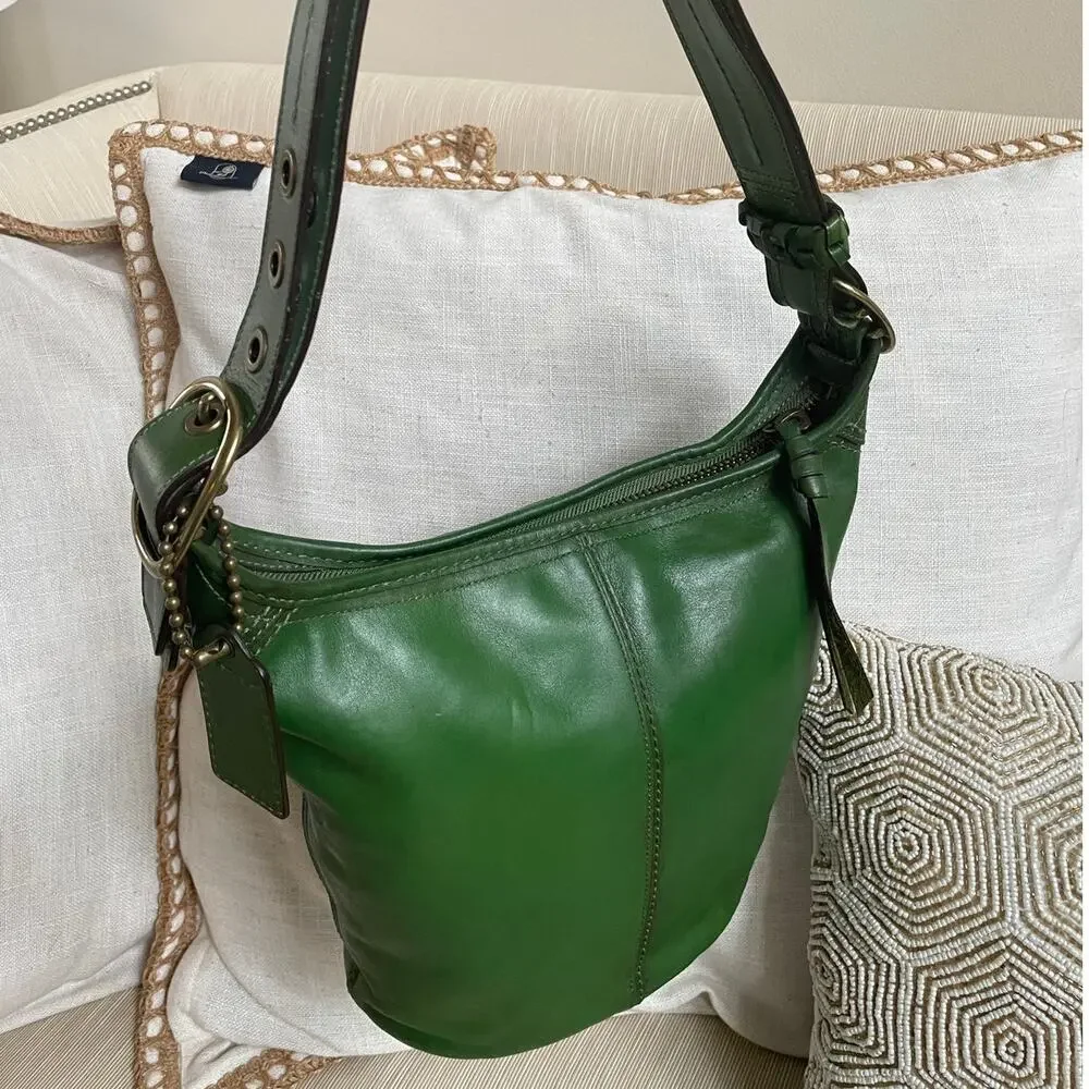 RARE Coach Bleecker Bucket Bag 11422 Moss Green Leather Tattersall Shoulder Bag